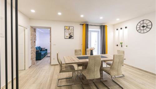 Awesome Home In Lecevica - Foto 4