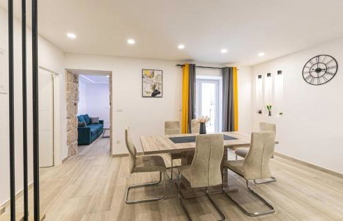 Awesome Home In Lecevica - Foto 4