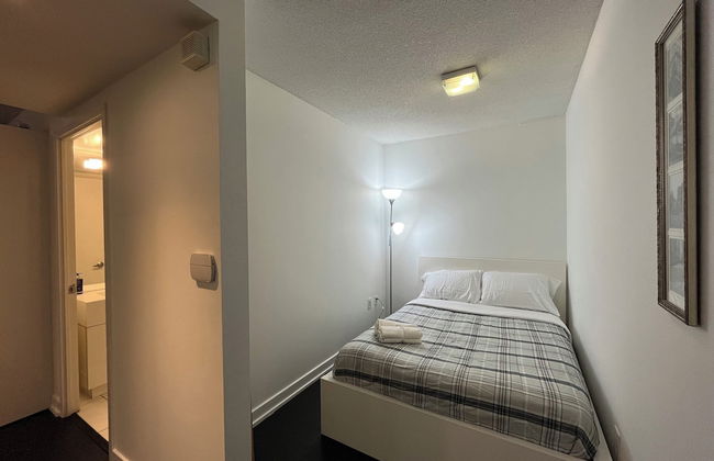 Rivetstays - The Parade - Photo 18