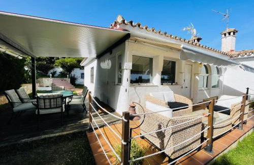 Magnifica vivienda a 650m de la playa en Marbella - Photo 3