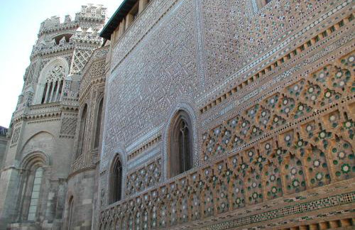 Amplio y Cómodo chalet a 15 minutos del centro con piscina y pistas de tenis - Foto 28