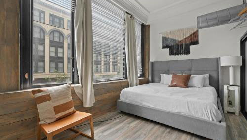 Party in Gaslamp 4BR Downtown Pad with Bathtub - Foto 4