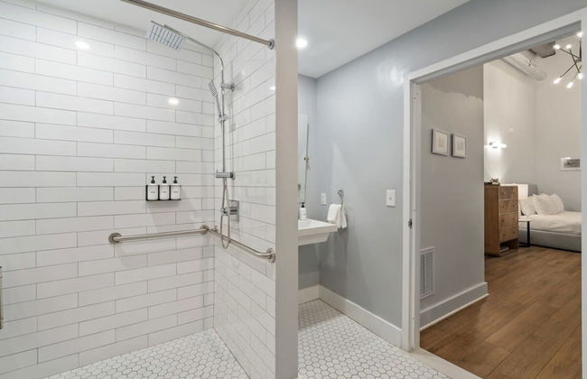 Sosuite Studio Acc. w Shared W/d, Gym, Lounge - Foto 13