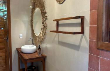 Tiki Pool's Bungalows - Foto 17