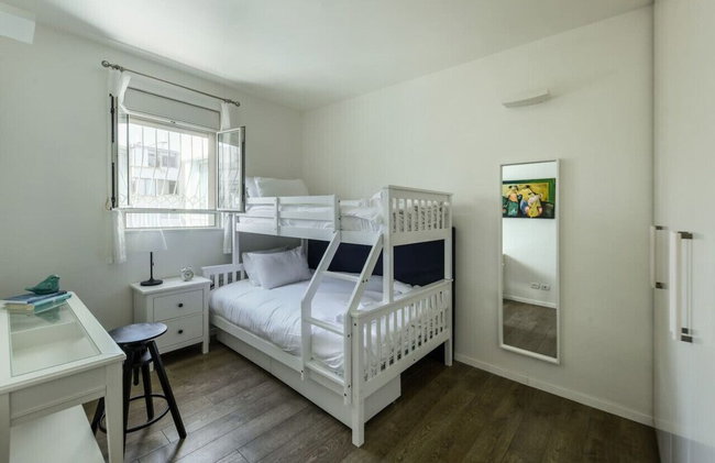 Stunning 2BR Apartment in Beeri - Foto 34