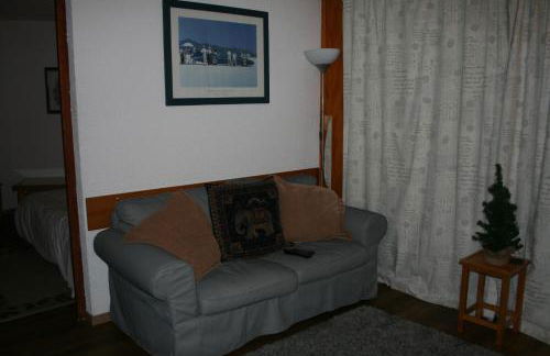 Ski in and Out 2-Bed Apartment in Meribel - Foto 5