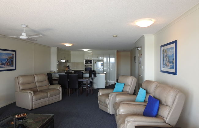 On The River Apartments - Photo 39