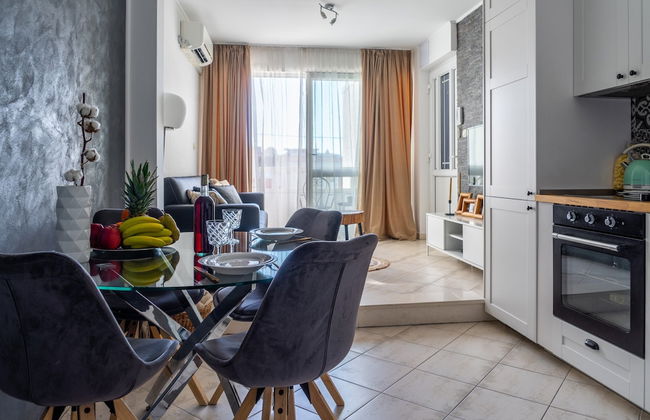 Modern Apartment With Balcony, Near Shopping Mall - Foto 18