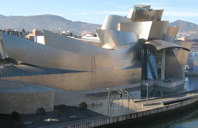 3 - Tagespaket Bilbao mit Bootsfahrt, Pintxos & Guggenheim Museum - Foto 2