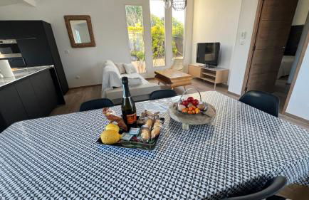 Villa Altea- Lido Marana - piscine privée exclusive - plage à pied - 3 bedrooms house - private swimming pool - beach access on foot - Foto 4