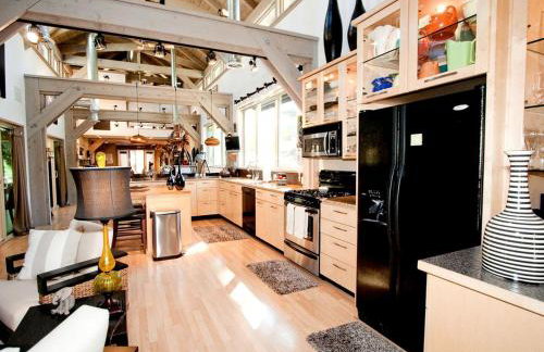 Stylish Art Deco Vacation Rental in Sierra Foothills, California - Foto 2
