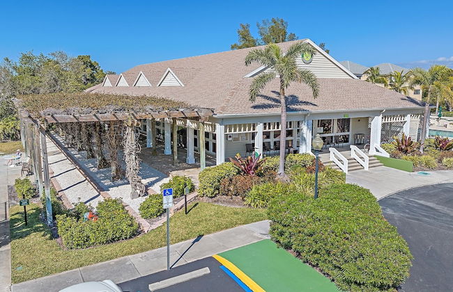 Sunshine Cottage At Cedars 2 Bedroom Condo by RedAwning - Foto 45