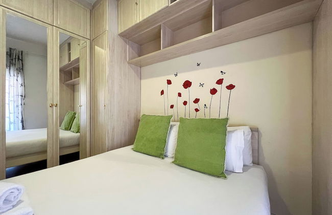 Stay U-nique Apartment Sardenya II - Photo 2