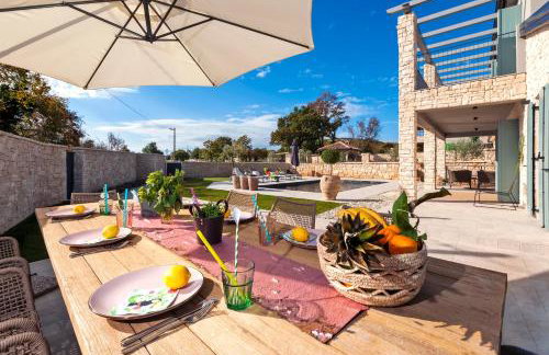 Villa Art Renata with Pool & Sauna - Photo 44