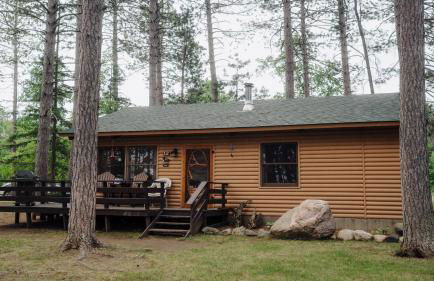 Cozy 2 Bed Room Cabin - Versatile & Airy - Sleeps 5 - Netflix CB12 - Foto 6