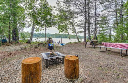 Private Dock and Deck Tranquil Dam Pond Cottage! - Foto 28