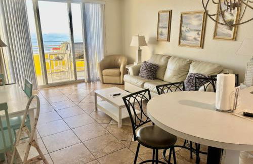 Ocean Walk Resort - Breathtaking Ocean Front View - Foto 6