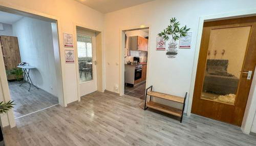 Serviceroom24 - Apartment 3 in Gladbeck WLAN - Smart-TV - 24-7 Check-in und Küche - Foto 3