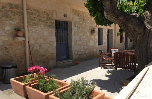 Traditional Village House - Photo 35