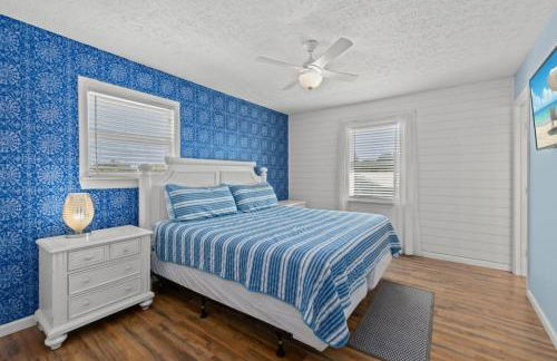 Anchors Away - Private Pool, Seasonal Hot Tub, Game Room, Walk to Beach, Pets OK - Photo 16