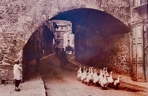 Apartamento colgante al río con vistas al puente - Photo 66