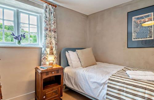 3 Bed in Salisbury 95325 - Photo 13