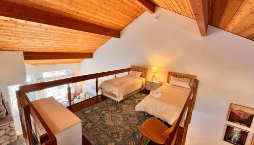 Snowcreek IV - Cozy Mammoth Ski Condo with Mtn Views and Hot Tub - Foto 4