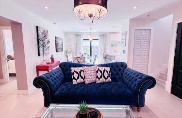The Miami Grove Oasis - Photo 18