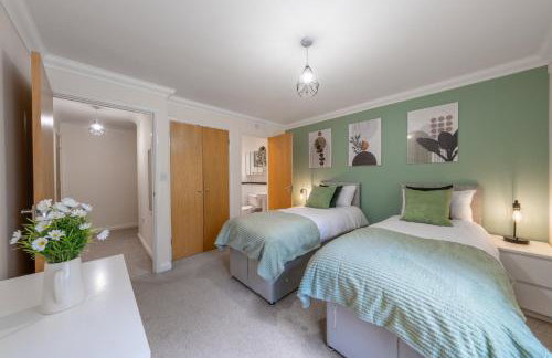 STN - Bishops's Stortford - Free Gated Parking - Two Bed Apartment - Perfect location for Stansted Airport - Foto 7