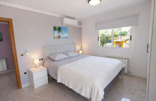 2 Private Abodes in One Magnificent Villa! - Foto 24