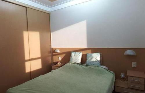 Apto-Flat privado com COZINHA, LAVANDERIA, BANHEIRO COM DUCHA e GARAGEM - Foto 3