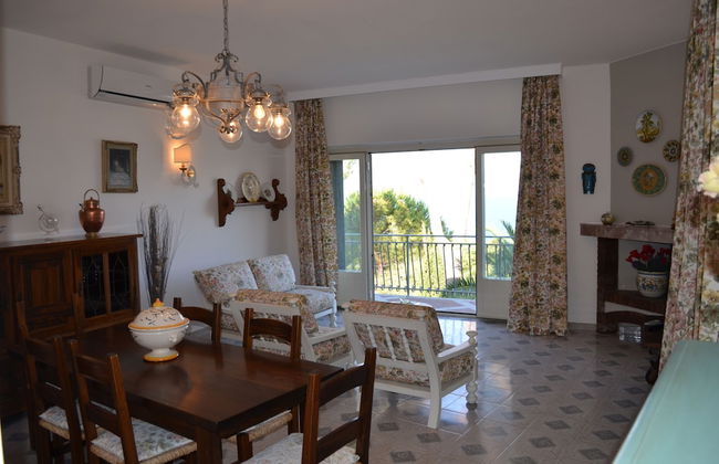 Rina Villa - Foto 21