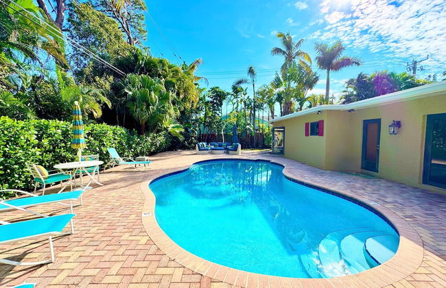 Vidal Manor 4BR Oasis w Pool Cabana- Wilton Dr - Foto 1