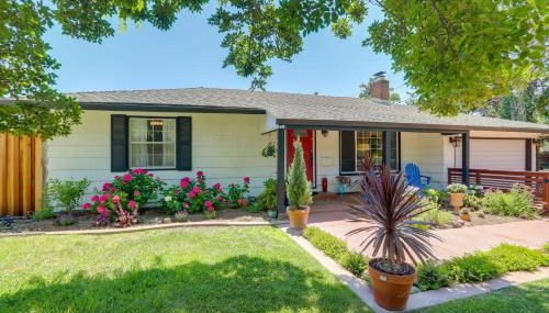 Family Home with Pool about 7 Mi to Downtown Sacramento! - Foto 2