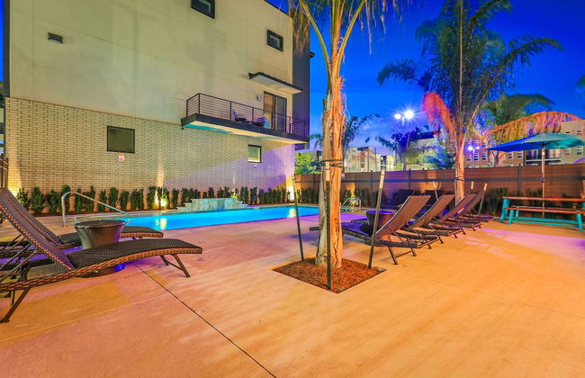 Bienville Townhouse on a Gated Campus - Foto 27