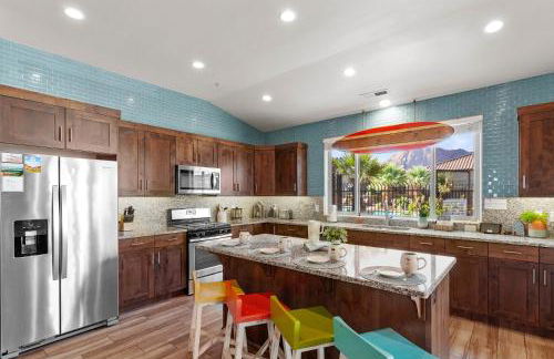 PV 110 Themed Rooms, PS4, Ping Pong, Pack n` Play, Electric Fire Place, Games, and More - Photo 3