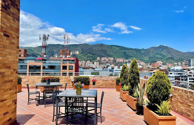 122 Plaza Apartahotel - Photo 25