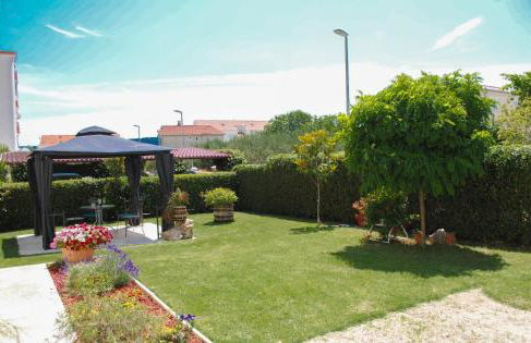 Cozy apartment with garden - Foto 1