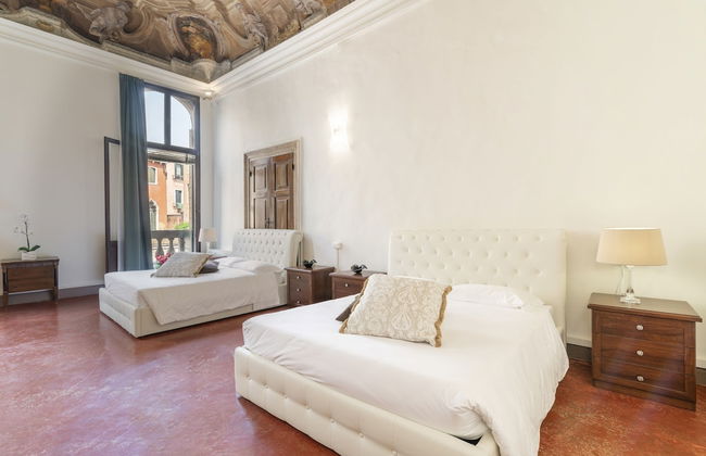 Venice Palace Tintoretto - Photo 55