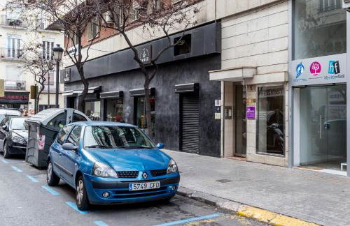 Travel Habitat - Ático Centro - Photo 37