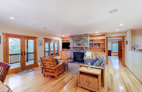 Up The Hill - Photo 7