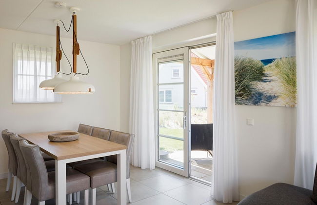 Villa Near Nieuwvliet Beach With Sauna - Photo 16