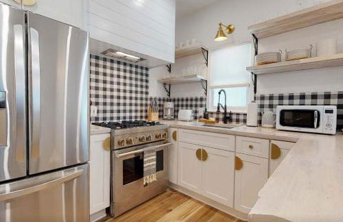 Tip of the Hat - Foto 4