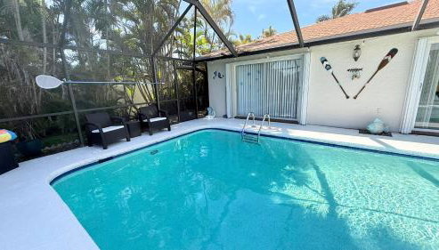 Relaxing place with pool - Foto 4