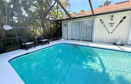 Relaxing place with pool - Foto 4