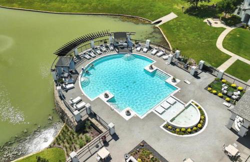 Luxury Frisco Escape, Mins to Legacy and Toyota HQ - Foto 9