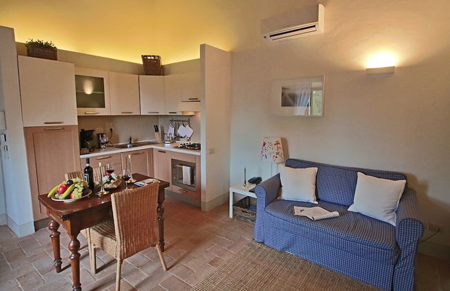 Modern Holiday Home in Foligno - Loc. With Pool - Foto 65