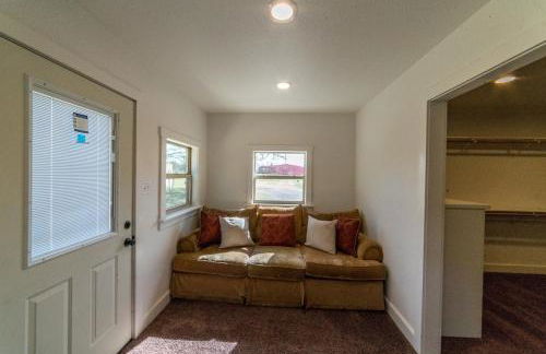 Queen and Duke Cottage - Photo 17