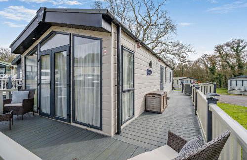 Bunny Lodge Quiet 2-Bed Luxury Home near Milford on Sea - Foto 3