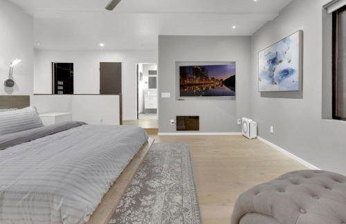 New! Luxury 5BR, W/Arcade, Sauna, Views, Fire Pit! - Foto 12